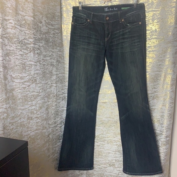 IN The Loop Dark Wash Flared/Wild Leg Blue Jeans Size 31 - Picture 3 of 15